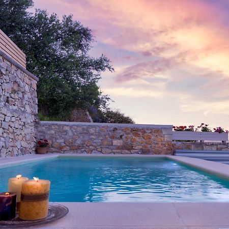 Olga'S Filoxenia - Villa Aladanos-Private Pool And Heated Jacuzzi Makhairoí Exteriér fotografie