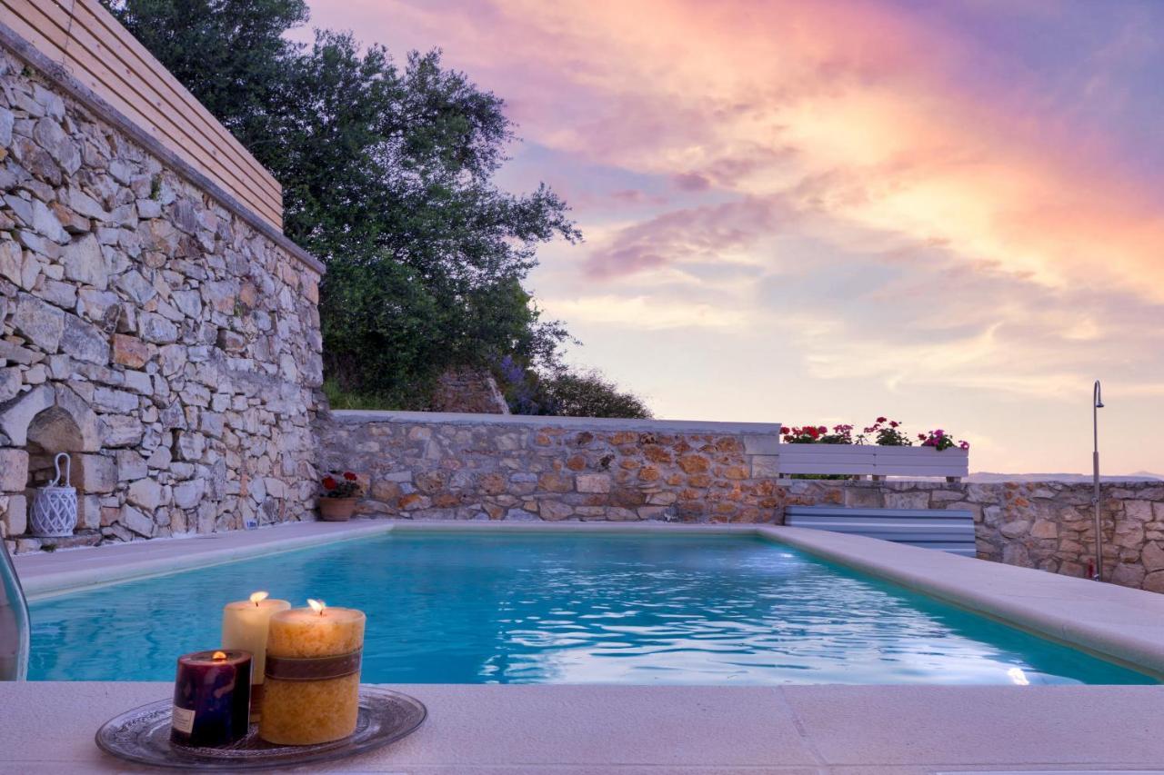 Olga'S Filoxenia - Villa Aladanos-Private Pool And Heated Jacuzzi Makhairoí Exteriér fotografie